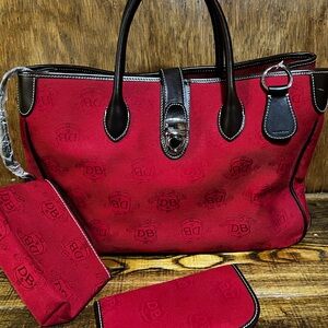Dooney & Bourke Red Donegal Crest Double Handle Tote w/ Accessories
NWOT